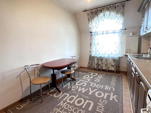 квартира за адресою Мазепи, 35