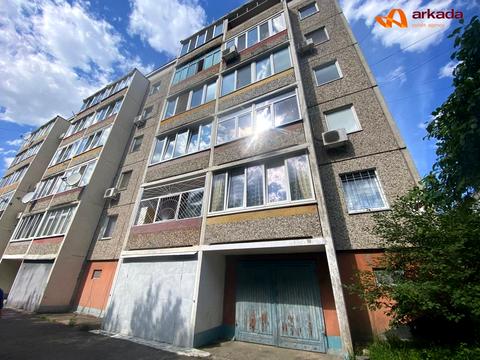 паркомісце за адресою Тролейбусна вул., 8