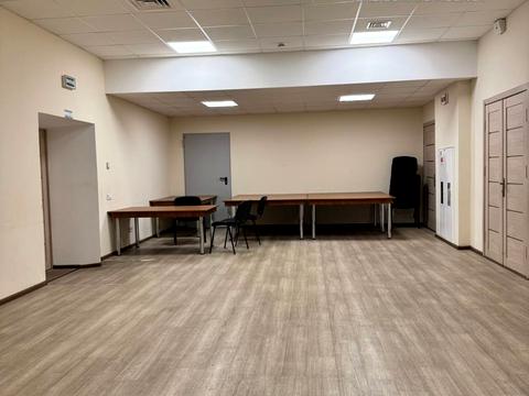 коммерческая по адресу майдан Незалежності пл., 2-А
