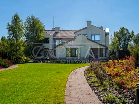 дом по адресу Світанкова