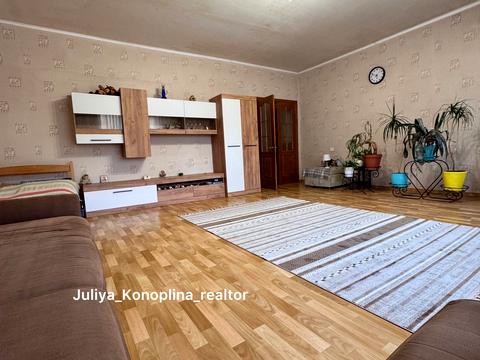 будинок за адресою Тополина