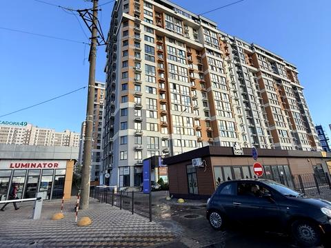 квартира по адресу Проспект Небесної Сотні, 111