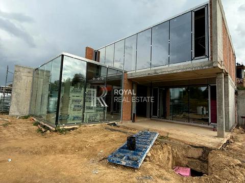 дом по адресу Луговая ул.