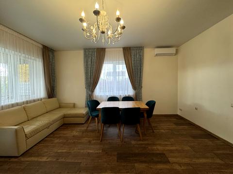 будинок за адресою Олекси Тихого пров., 1