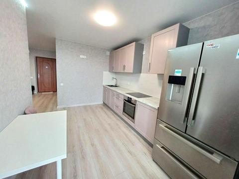 квартира за адресою Академіка Глушкова просп., 123