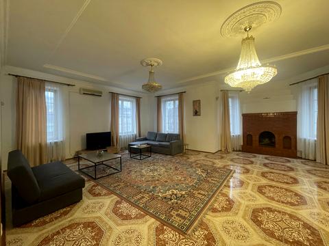 комерційна за адресою Білицька вул., 31