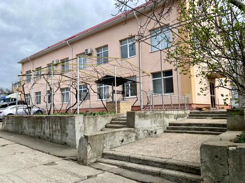 комерційна за адресою Казарського вул., 1/2