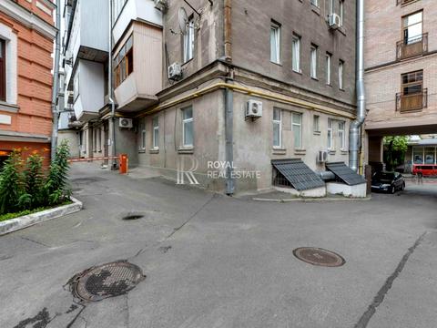 комерційна за адресою Київ, Олеся Гончара вул., 82