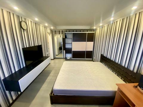 квартира по адресу Флоренции ул., 12-А