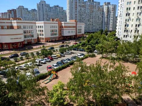 квартира по адресу Миколы Бажана просп., 12
