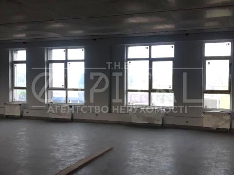 комерційна за адресою Степана Бандери просп. (Московський), 8б