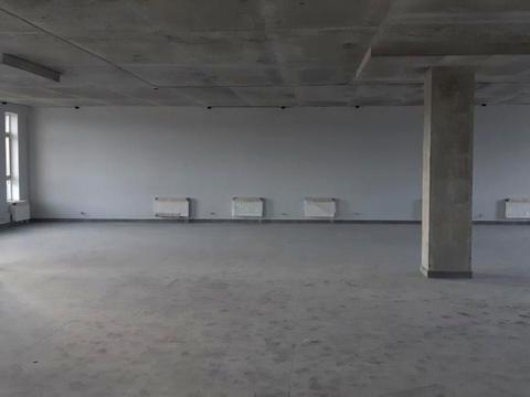 коммерческая по адресу Степана Бандеры просп. (Московський), 8г