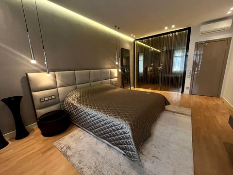 квартира за адресою Андрія Верхогляда вул. (Михайла Драгомирова), 20