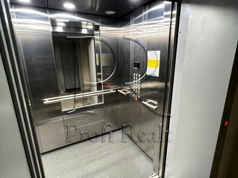 квартира за адресою Дніпровська набережна вул., 13