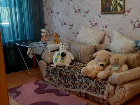 комната по адресу Червоной Калины просп. (Владимира Маяковского), 51-А