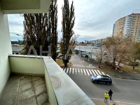 коммерческая по адресу Автозаводская ул., 54