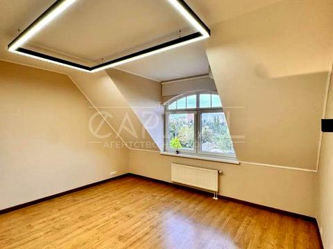 будинок за адресою Крутогірна вул., 52