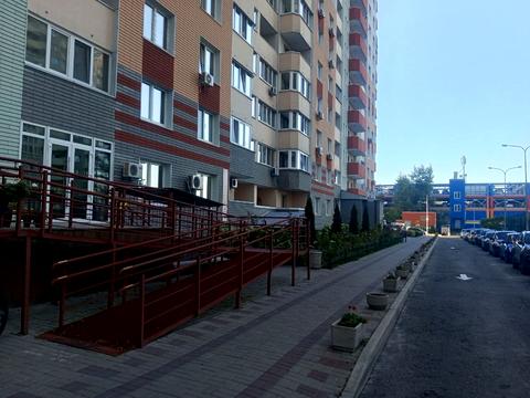 квартира за адресою Софії Русової вул., 7-А