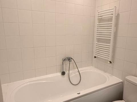 квартира за адресою Вишнева вул., 28