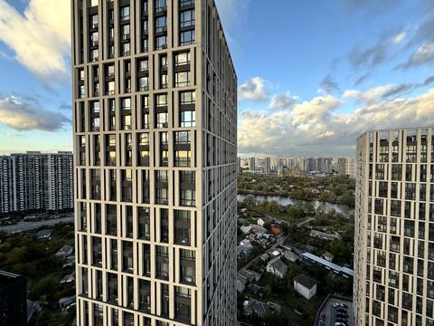 квартира за адресою Зарічна вул., 2