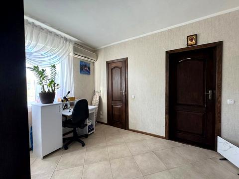 будинок за адресою Лесі Українки, 1