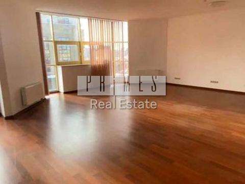 комерційна за адресою Крутий узвіз, 7