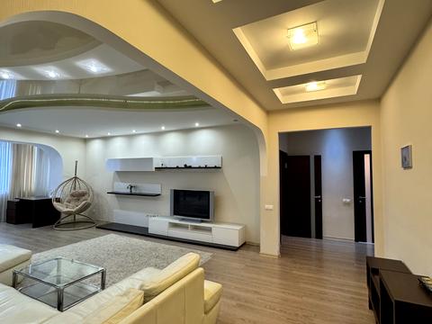 квартира по адресу Андрея Верхогляда ул. (Михайла Драгомирова), 4