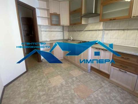 квартира по адресу Александра Бедного ул., 3