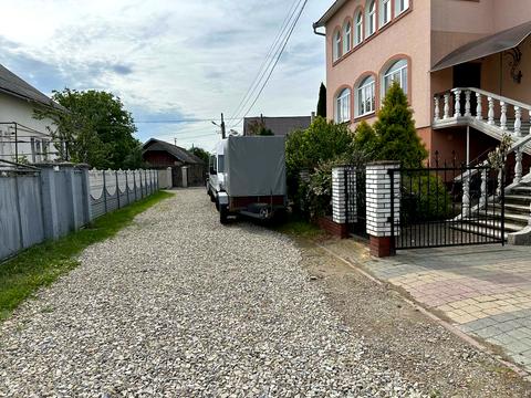 дом по адресу с. Угорники, Львівська