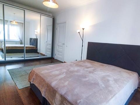 квартира по адресу Софии Русовой ул., 1