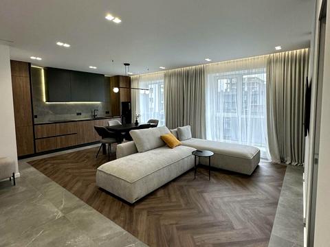 квартира за адресою Залізнична вул., 9А