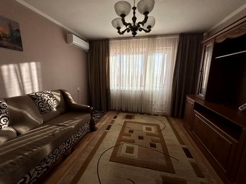 квартира за адресою Росвигівська, 24