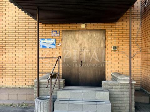 комерційна за адресою Казимира Малевича вул. (Боженка), 38Г