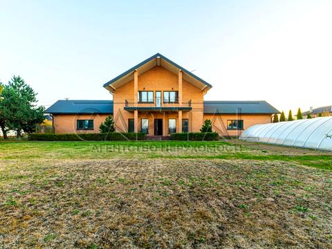 будинок за адресою Виноградна, 1