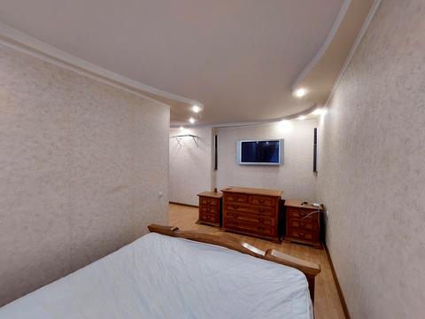 квартира за адресою Космонавтів вул., 94