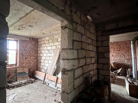 будинок за адресою Весняна
