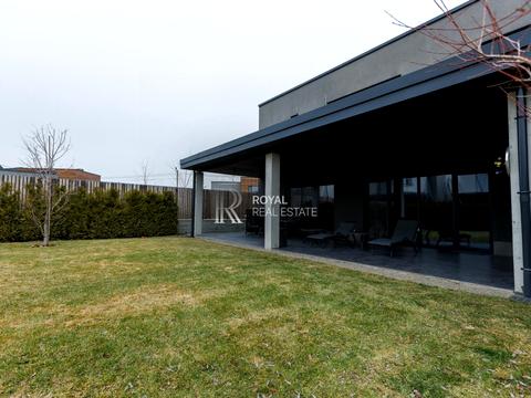 дом по адресу Тепла, 2