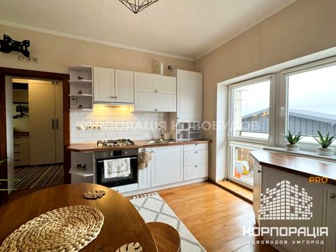 квартира за адресою Срібляста вул., 22А