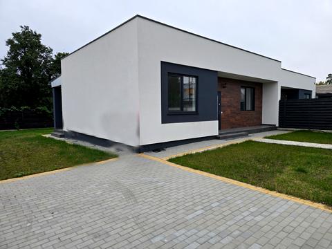 будинок за адресою Жовтнева