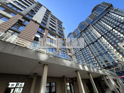 комерційна за адресою Андрія Верхогляда вул. (Михайла Драгомирова), 16