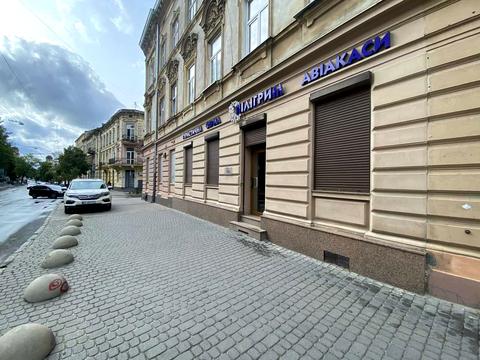 коммерческая по адресу Вагилевича, 9