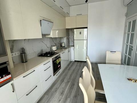 квартира за адресою Володимира Антоновича вул. (), 31