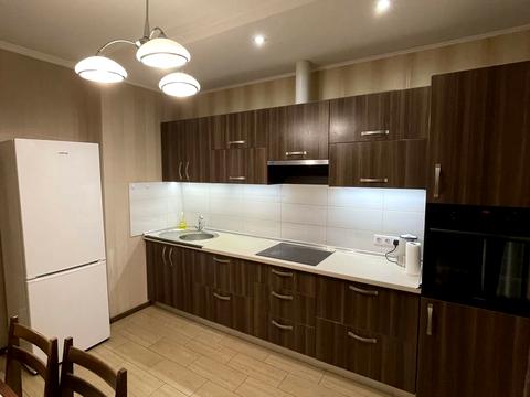 квартира за адресою Феодосійська вул., 3-В