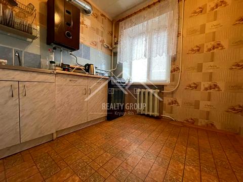 квартира за адресою Українська вул., 98