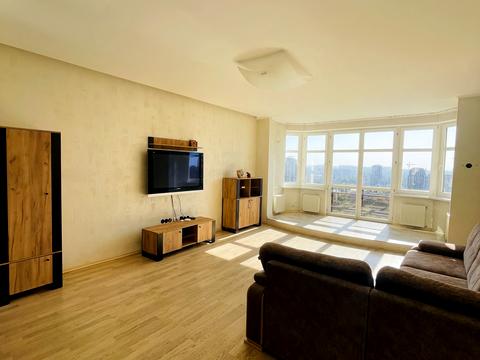 квартира за адресою Євгена Коновальця вул. (Щорса), 32-А