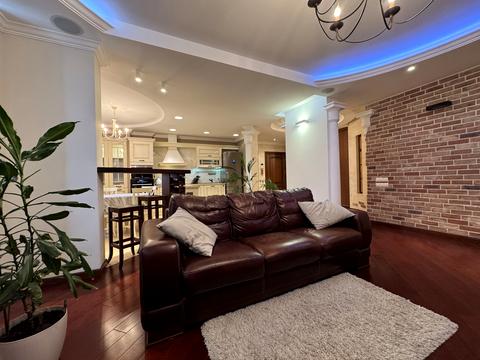 квартира за адресою Василя Касіяна вул., 2/1