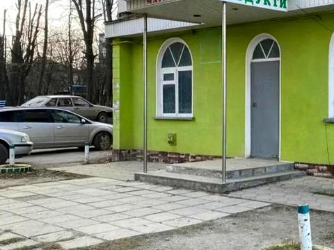 коммерческая по адресу Київська, 20