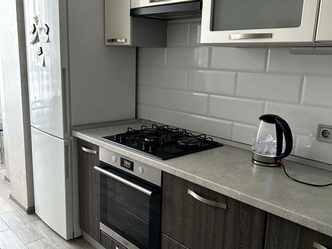 квартира за адресою Героїв Небесної Сотні просп., 40/1