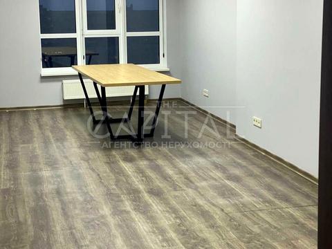 коммерческая по адресу Кловский спуск, 7a