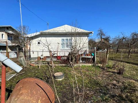 будинок за адресою Берегова вул., 2